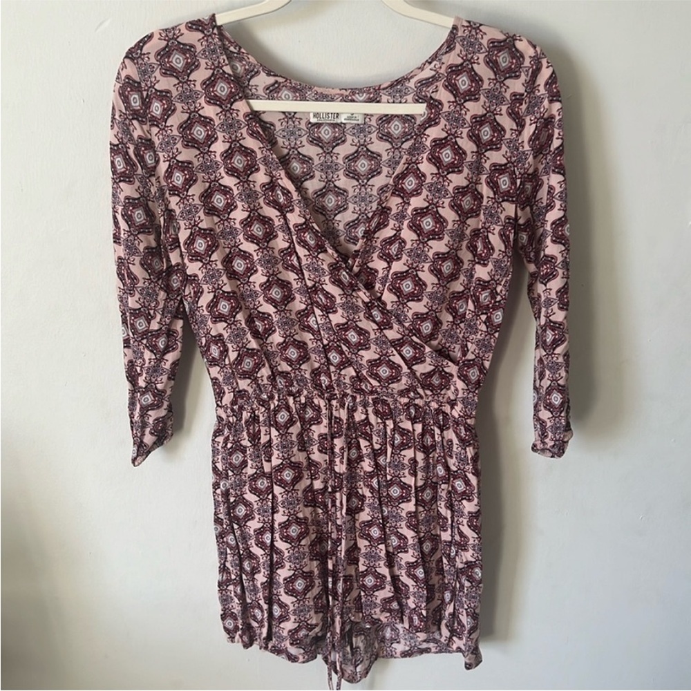 Hollister short romper